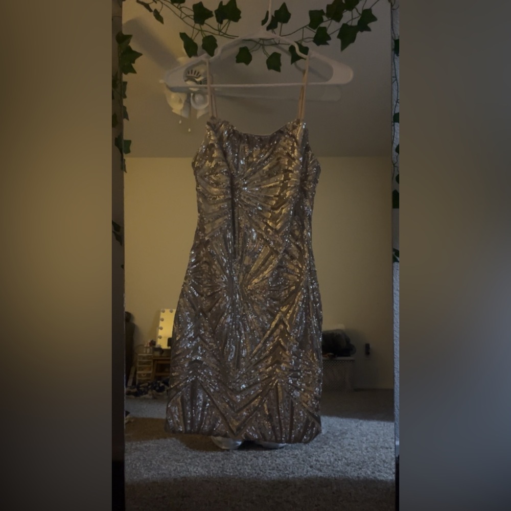 Lulus dress